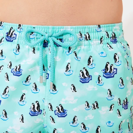 Resim Erkek 1995 Penguins On The Rocks Moorea Mayo Mavi