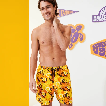 Resim Erkek 1976 Sun Turtles Moorea Mayo Sarı