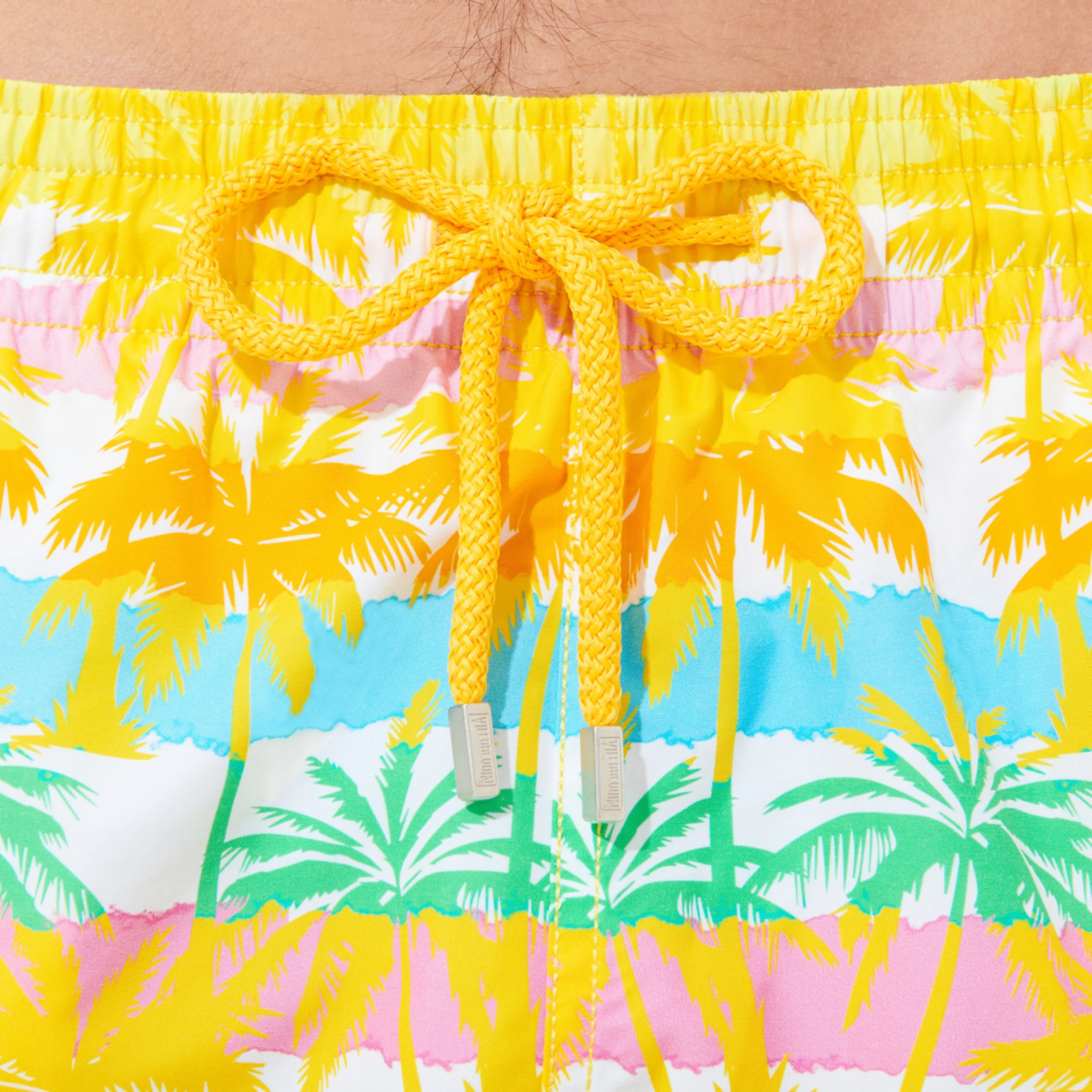 Resim Erkek 1990 Striped Palms Moorea Mayo Beyaz MOOU1B90-010 | Vilebrequin